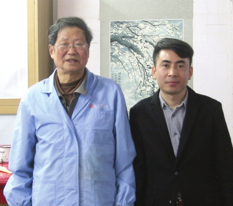 苏裱非遗优发国际人：经他的手破烂的古画又活了